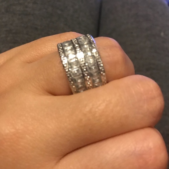 Gorgeous Silver and CZ Band - Picture 2 of 4